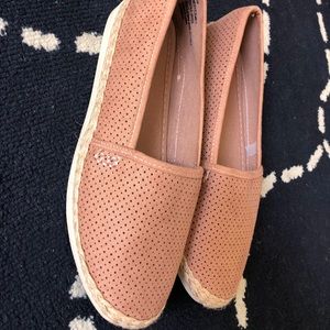 New $70 ESPRIT espadrille woven slip-on warm beige tan color comfortable & cute!